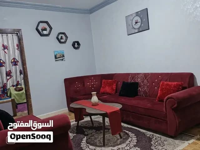 شقة مفروشه للايجار في اربد اليومي و اسبوعي سكن هادئ وامن ولا يوجد ازعاج — شقة في إربد