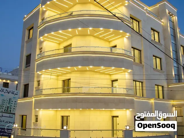 الهلال للاسكان - عمارة القدس - شقة اخير مع روف للبيع — شقة في عمان