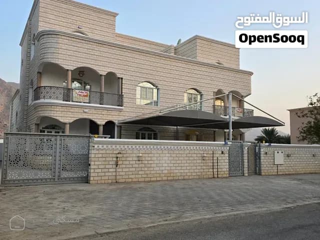 فيلا للإيجار في بوشر -Villa for Rent in Boushar — بيت أو فيلا في مسقط