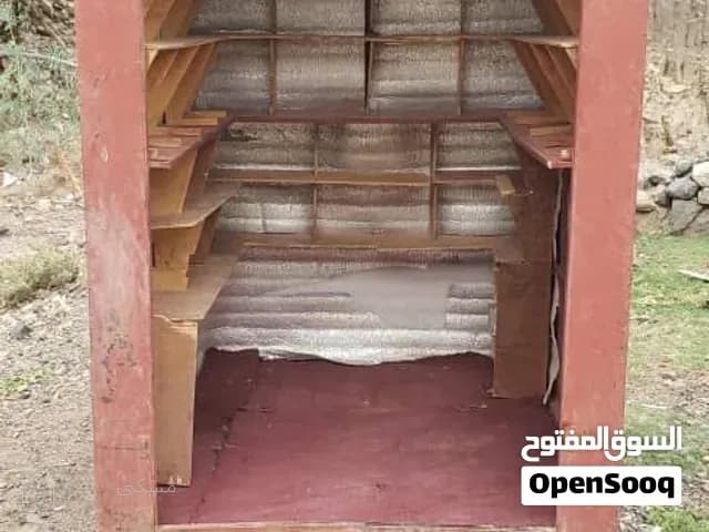 عرررطه ب200 الف صندقه حديد للبيع مع التخشيبه — محل في صنعاء