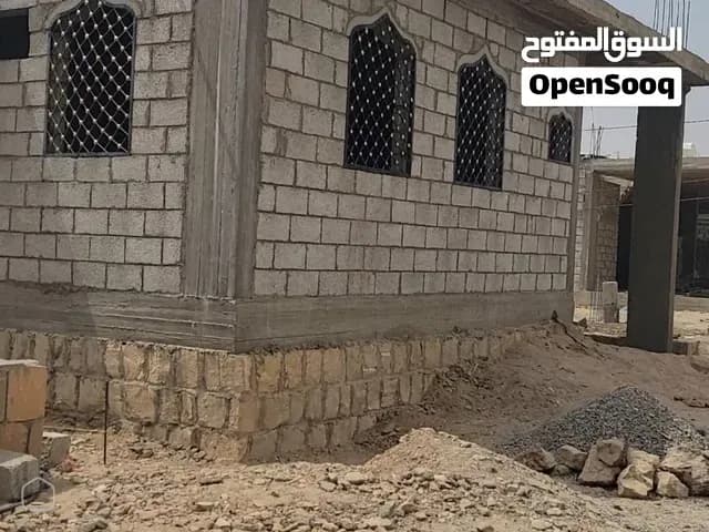 بيت فاخر تصميم عصري في حي راقي مدينة مارب — عمارة في مأرب